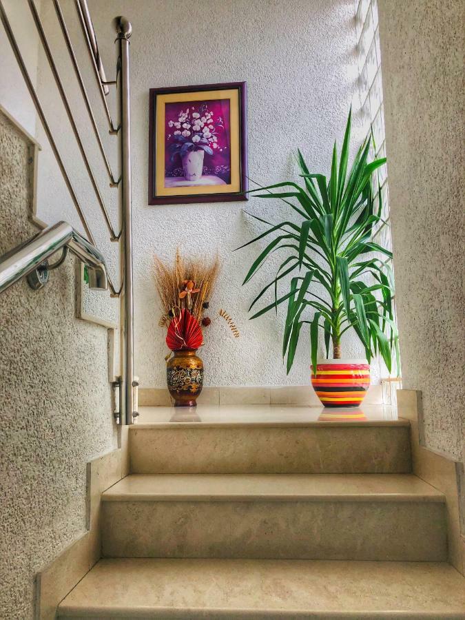 Rooms Deny Mostar Bagian luar foto